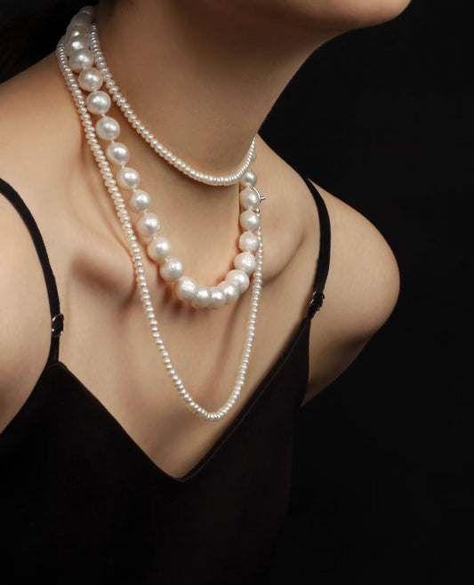 A Timeless Graduation Gift: Pearl Necklaces for Every Grad