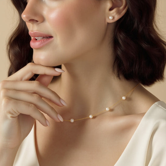 STELLA MARGARITA sterling silver freshwater pearl necklace with delicate pearls on a fine chain